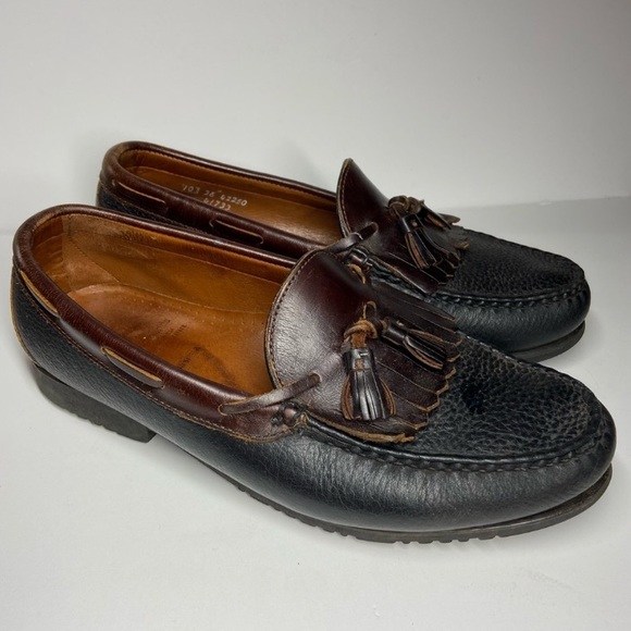 Allen Edmonds Other - Allen Edmonds Nashua Mens 10 Black Pebbled Leather Brown Kiltie Tassel Loafers